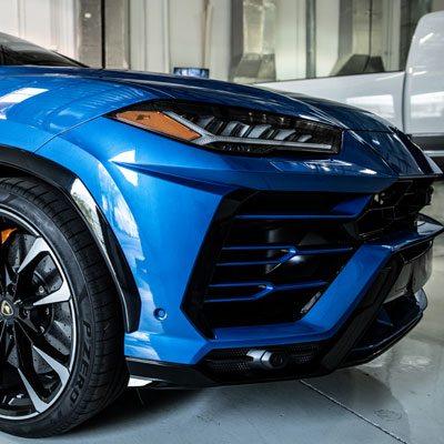 2017 Blue Lamborghini