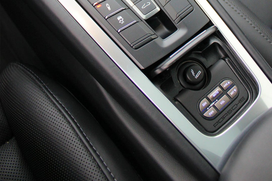 Porsche 991 controller lightbox