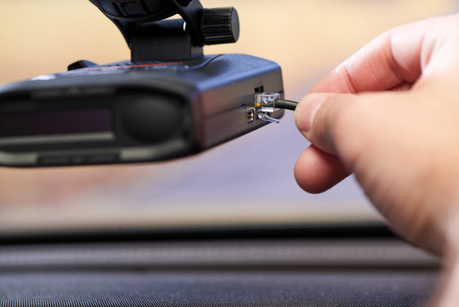 escort redline 360c cord plugging in
