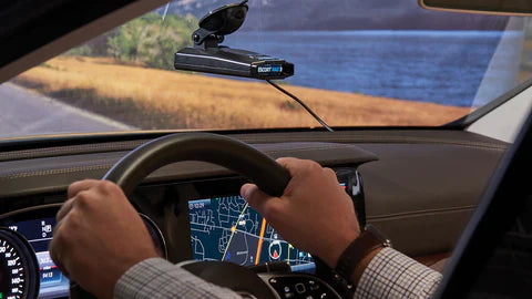 Escort Max 3 enhances summer road trips with connected alerts and long-range detection for an improved driving experience